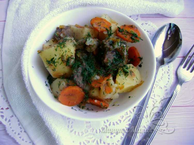 Жаркое из говядины с картошкой - рецепт с фото пошагово, в духовке