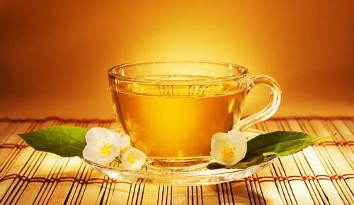 Разнообразие купажей и видов чая: откройте новые вкусы и ароматы
